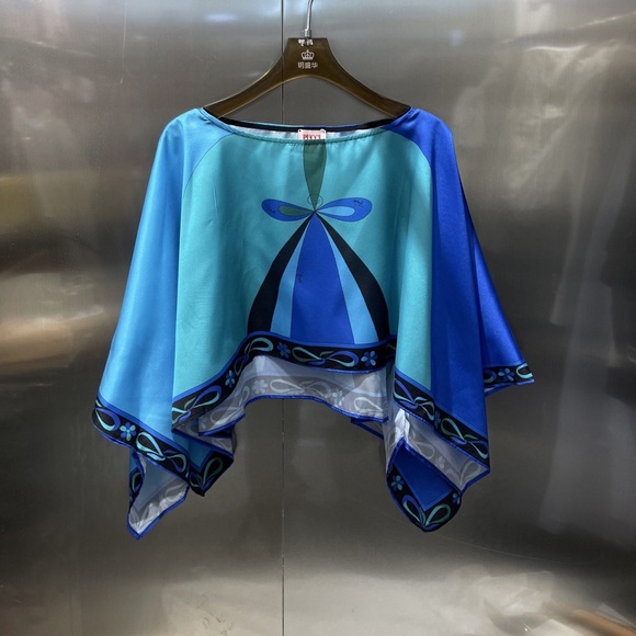 Emilio Pucci Tops - Emilio Pucci Blue Geometric Y2K Wrap-Style Geometric Tank Top